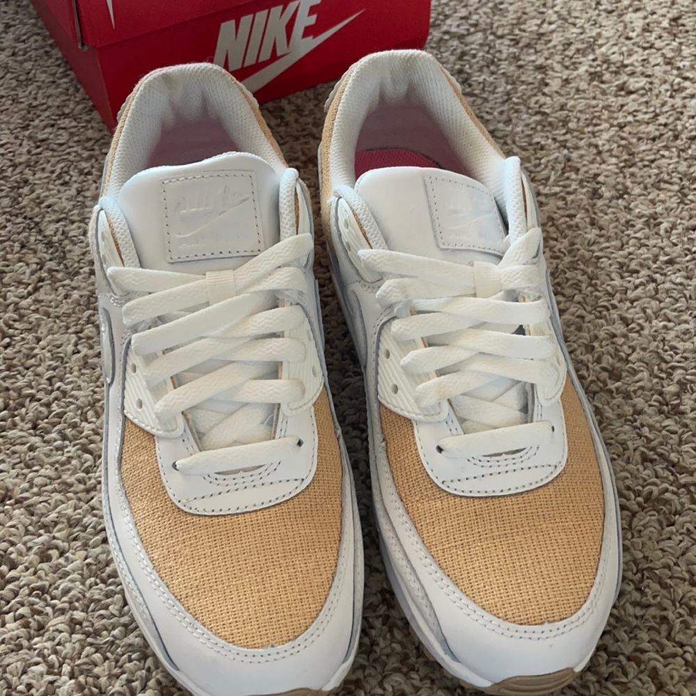 Like new Nike Air Max tan and white